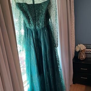 Elegant Green Sequin Prom Dress